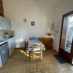 Mezzanine Avec Jardinet Et Piscine A Saint-jean-de-monts, 4 Couchages - Fr-1-224c-71 Сasa de vacaciones