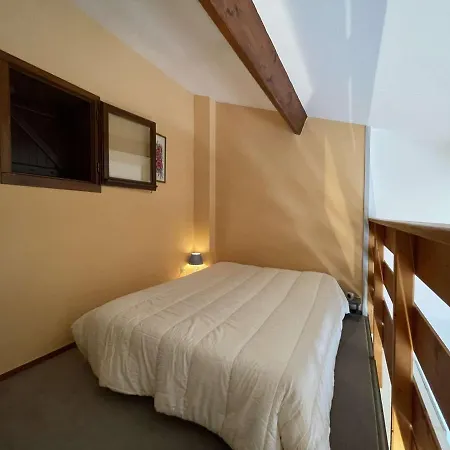 Mezzanine Avec Jardinet Et Piscine A Saint-jean-de-monts, 4 Couchages - Fr-1-224c-71 * سان جان دي مونت